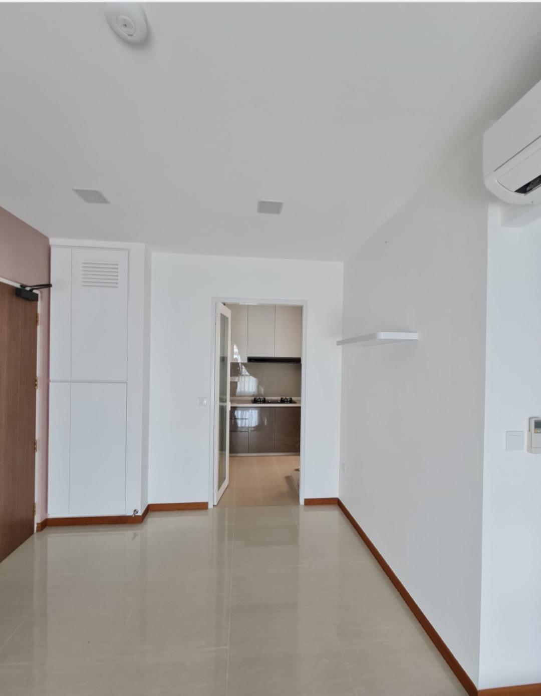 Hallway leading to kitchen